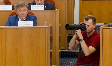 Заксоб проголосовал за Сергея Балыкина и процедуру выборов мэра